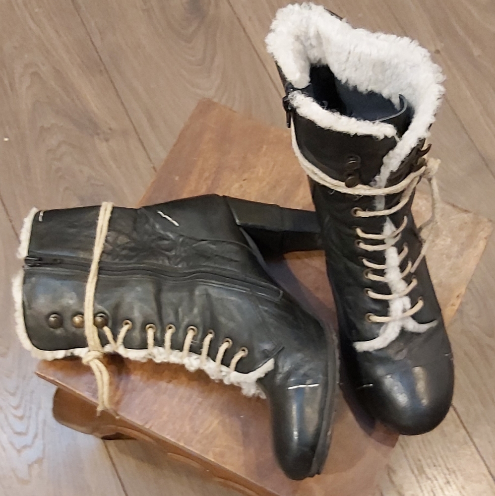 Brako lace-up heeled leather boots.